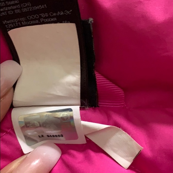 EUC The North Face Aconcagua 550 Down jacket - Picture 5 of 11